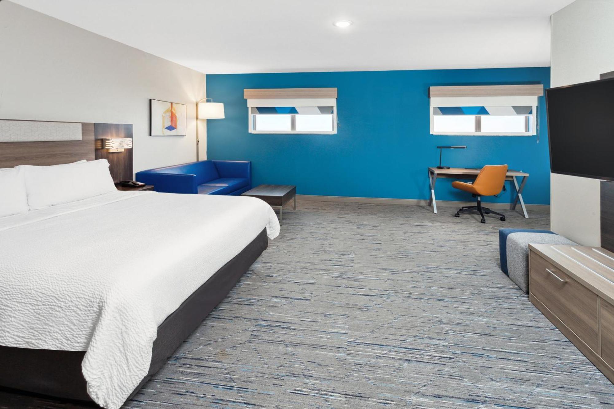 Holiday Inn Express Cleveland Airport - Brook Park, An Ihg Hotel מראה חיצוני תמונה